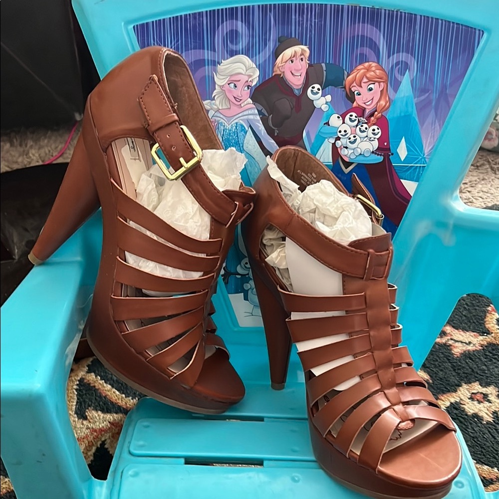 Strappy Brown Heeled Sandals